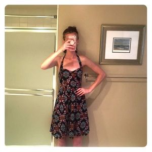 Edme & Esyllte cute 50’s- style dress :)